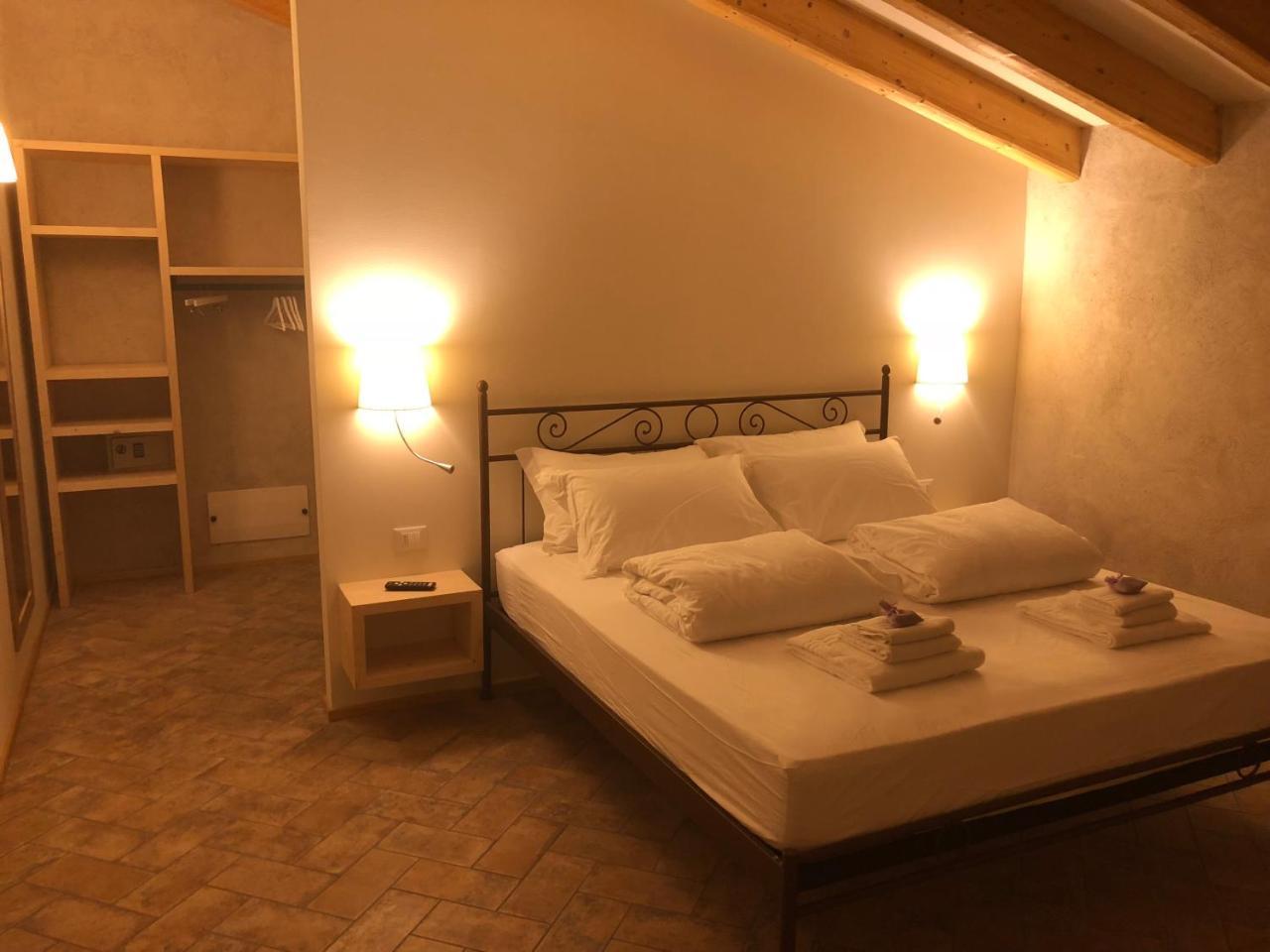 Agriturismo2Laghi بونتي سول مينشيو المظهر الخارجي الصورة