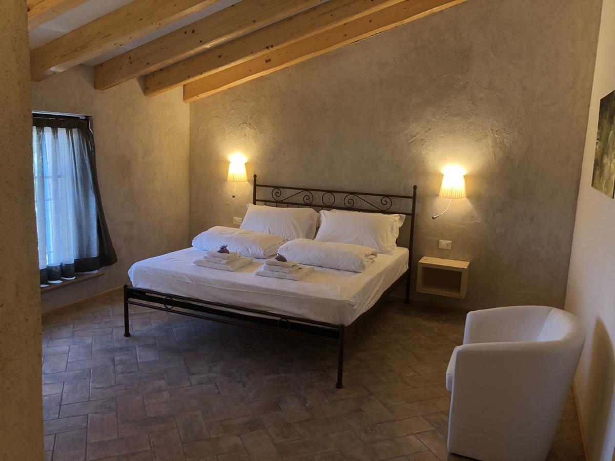 Agriturismo2Laghi بونتي سول مينشيو المظهر الخارجي الصورة